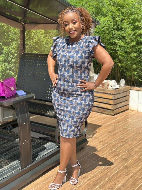La Belle Fashions Signature Print Bodycon Dress - Image 6