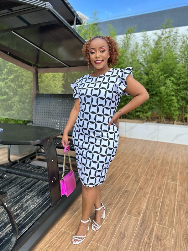 La Belle Fashions Signature Print Bodycon Dress