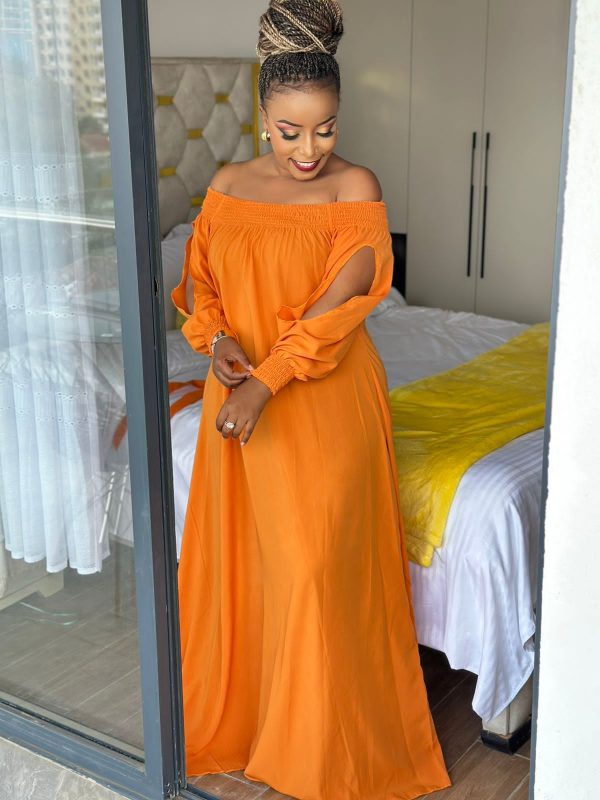 Off-Shoulder Flowy Maxi Dress with Waist Tie - Image 6