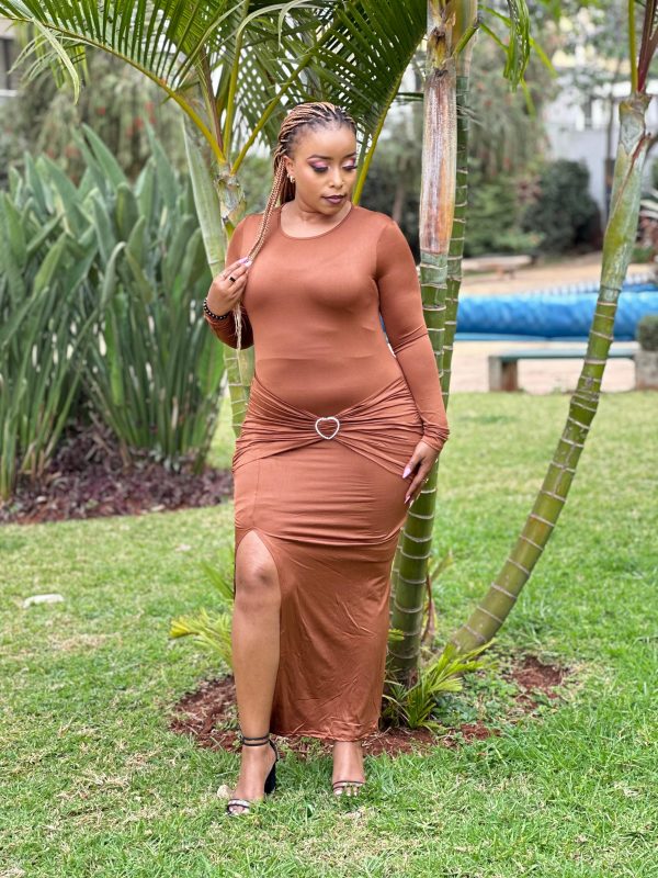 La Belle Luxe Fit Ruched Bodycon Maxi Dress - Image 2